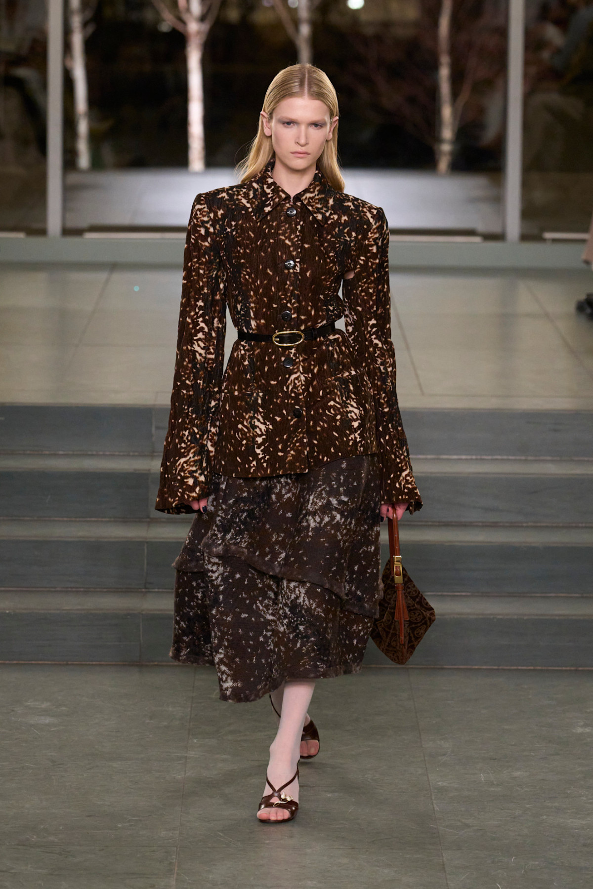 Лагідна заміна леопарду: цей візерунок буде у тренді в 2026.
0