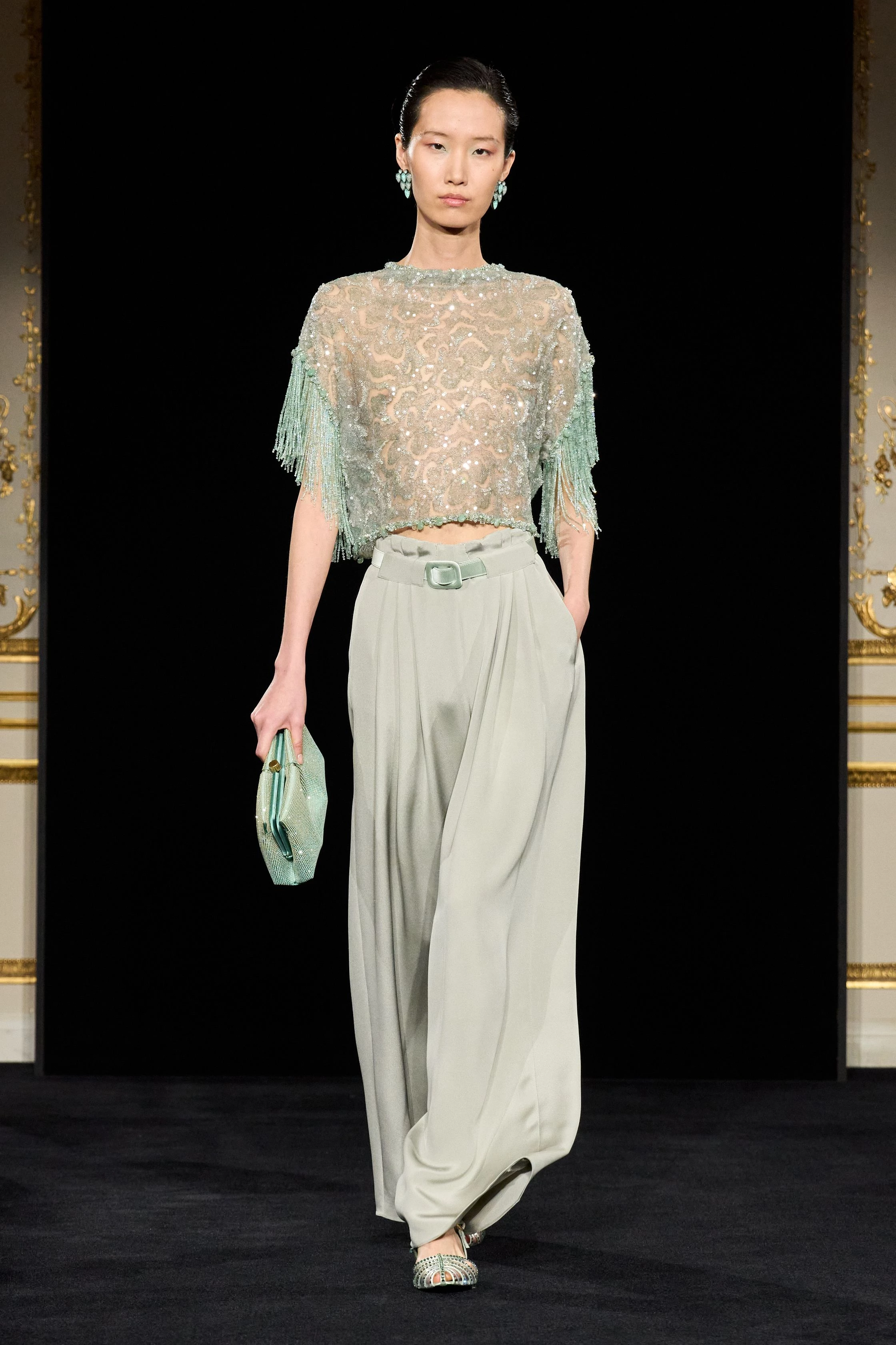 Armani Privé: перший показ Сільвани Армані – що представили?
10