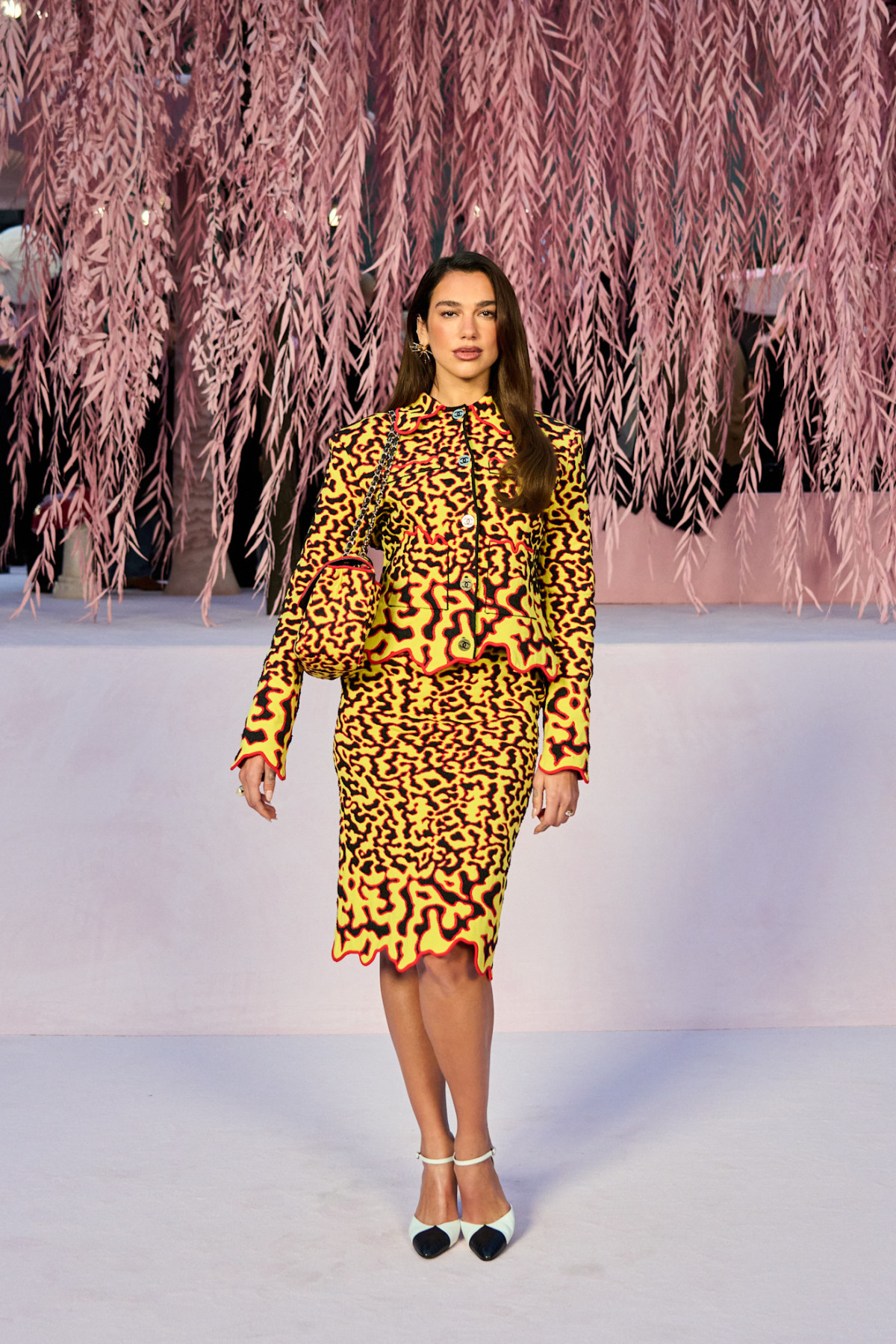 Ніколь Кідман, Тільда Свінтон, Дуа Ліпа та інші знаменитості на показі Chanel Haute Couture весна-літо 2026
1