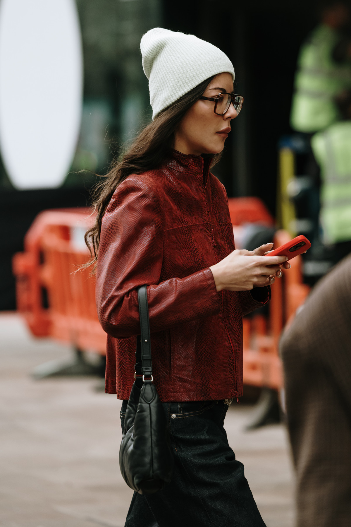 Теплі шапки, кепки та капелюхи: топ-30 зимових трендів головних уборів для стильних жінок
22