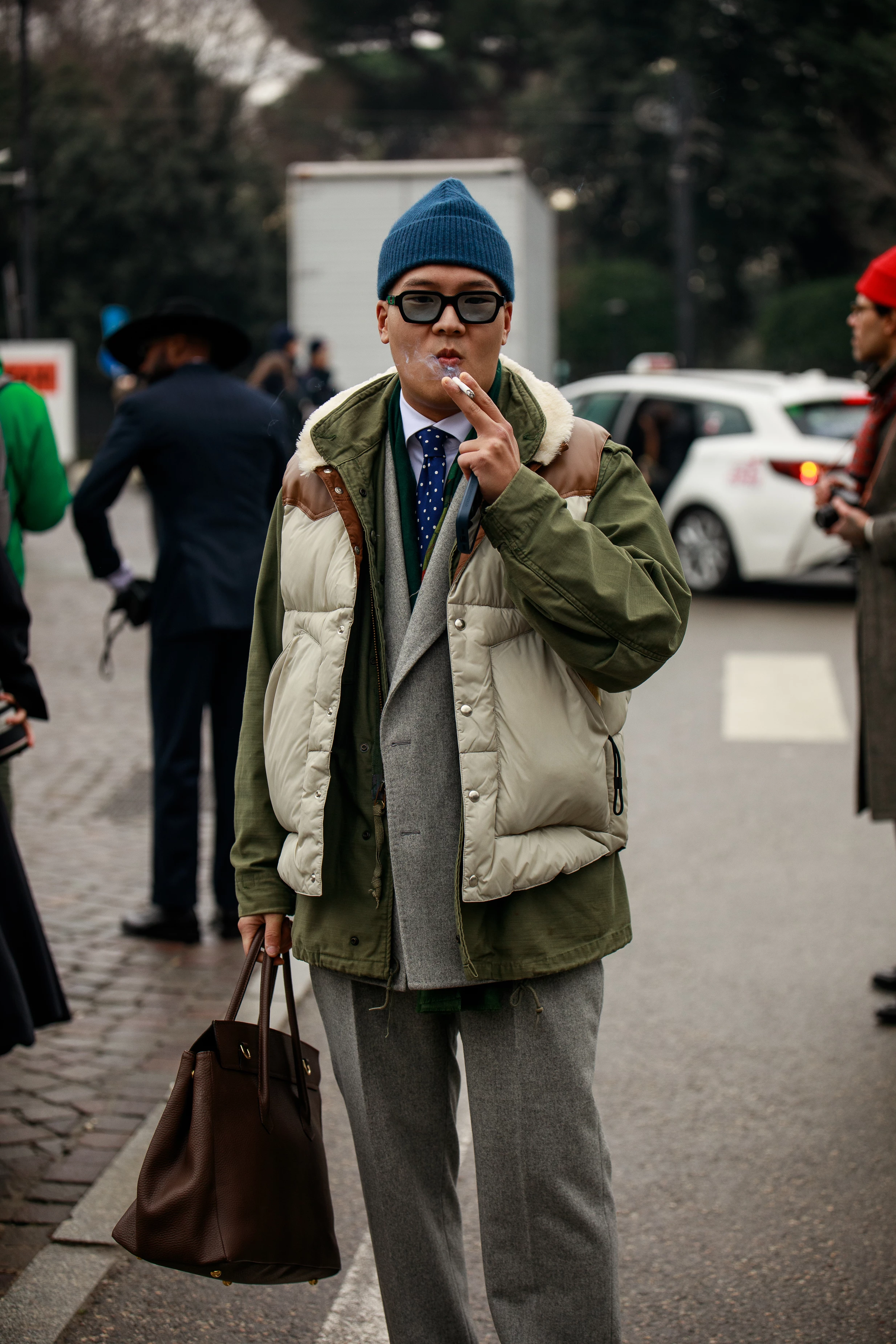 Чоловічий стиль: образи найелегантніших відвідувачів Pitti Uomo
21