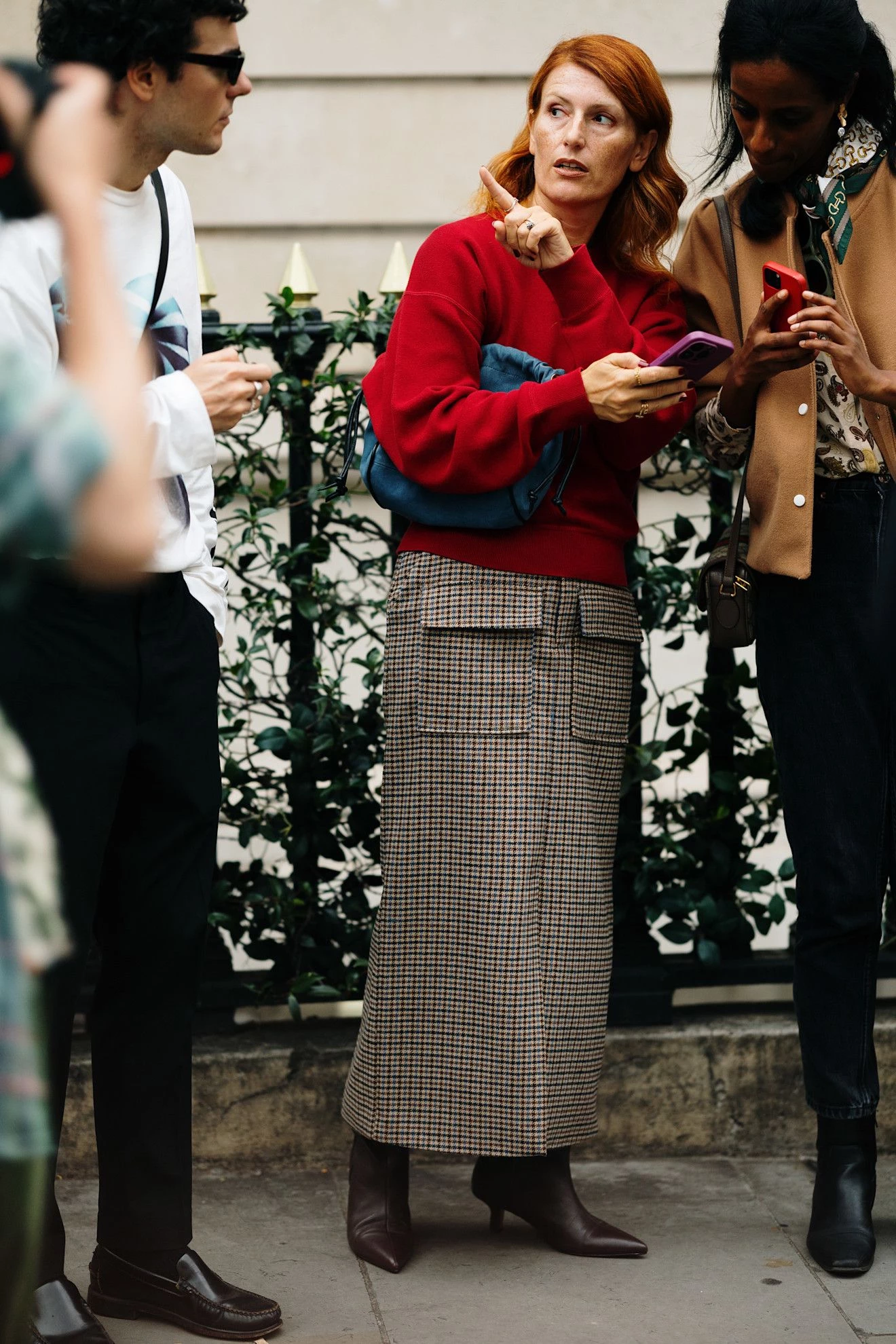 6 модних аргументів на користь того, що багряний джемпер - незамінний елемент вашого одягу
10