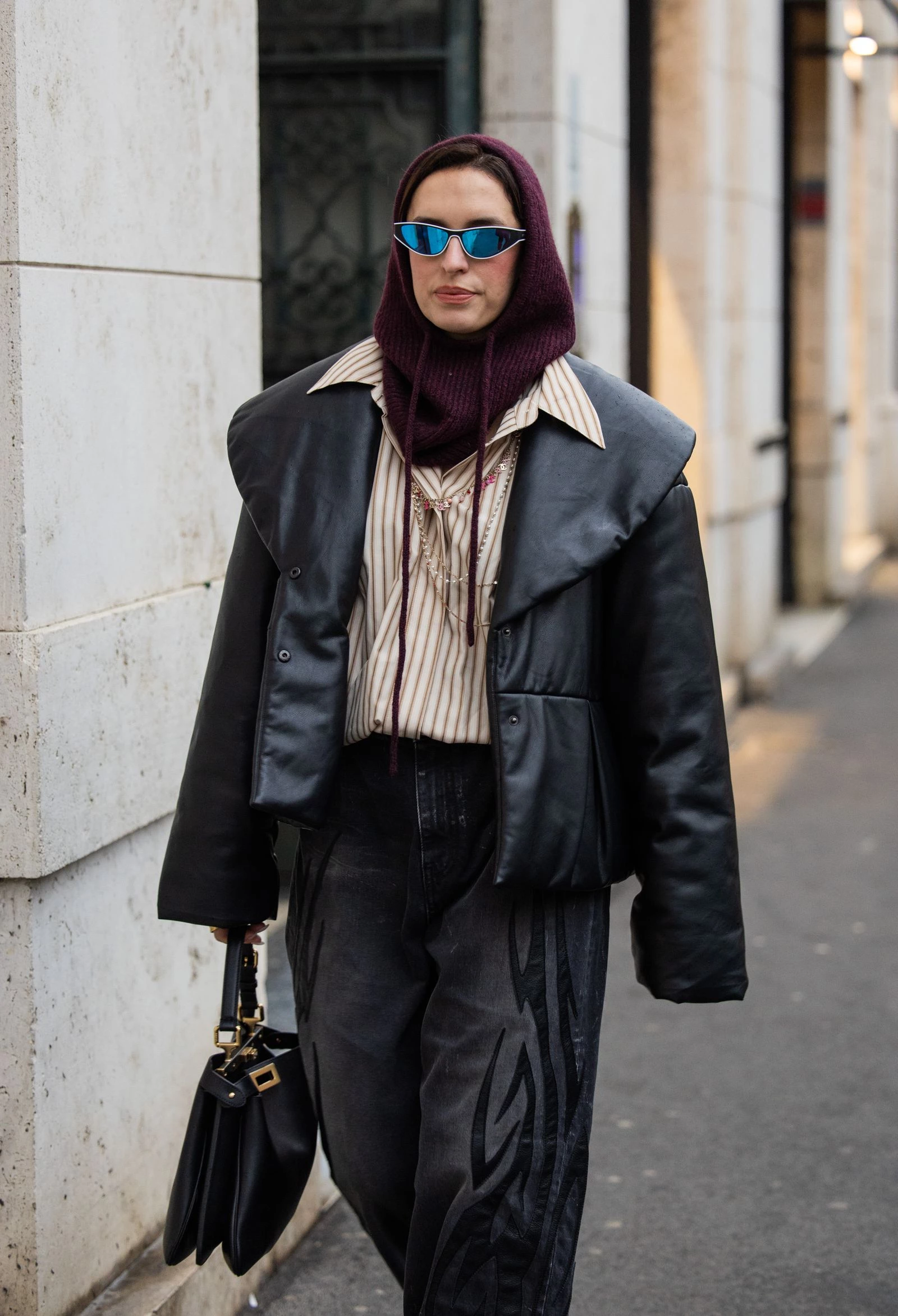 Зимовий хіт: капор – головний вибір модних інфлюенсерів
1