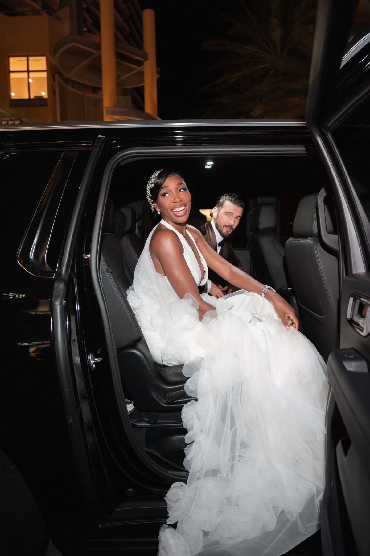 WONÁ Concept: весільне вбрання від українського бренду для Вінус Вільямс та її близьких, включно із Сереною.
4