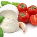 Моцарелла. У чому секрет популярності найніжнішого із сирів?