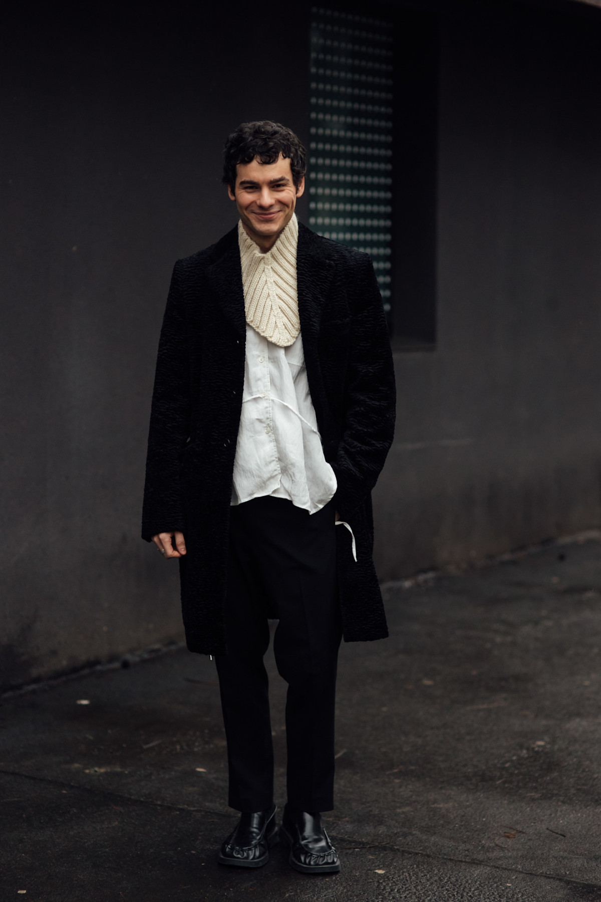 Модний стритстайл з Тижня чоловічої моди у Мілані: ключові луки та тенденції сезону осінь-зима 2026
19