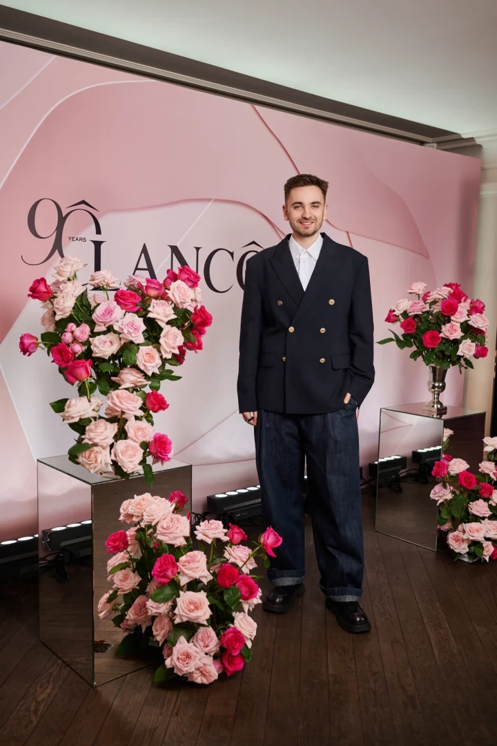 Дев'яносторіччя Lancôme: Київ святкує поважний ювілей французького бренду.
2