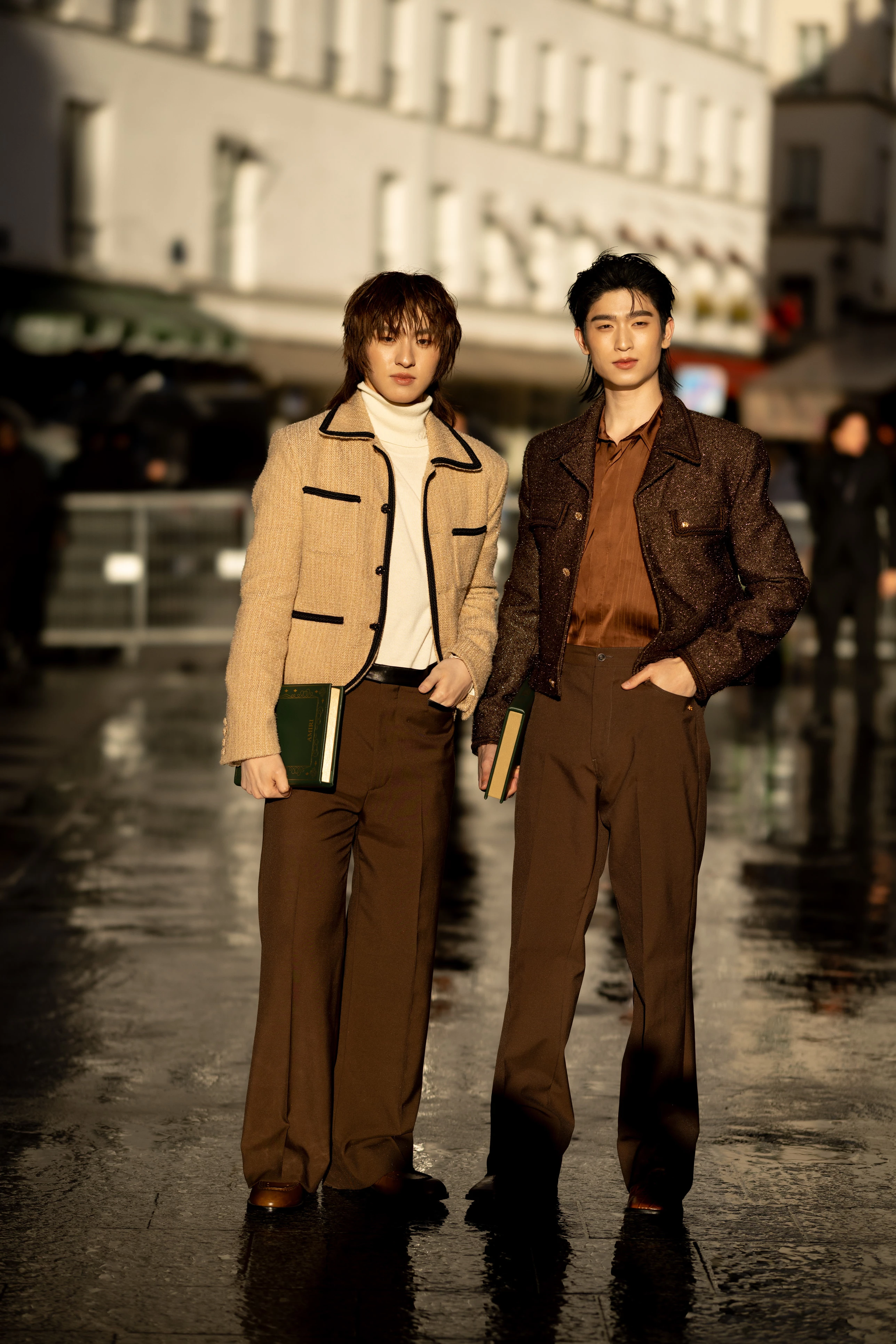 Вулична мода: стильні чоловічі образи з вулиць Парижа
6