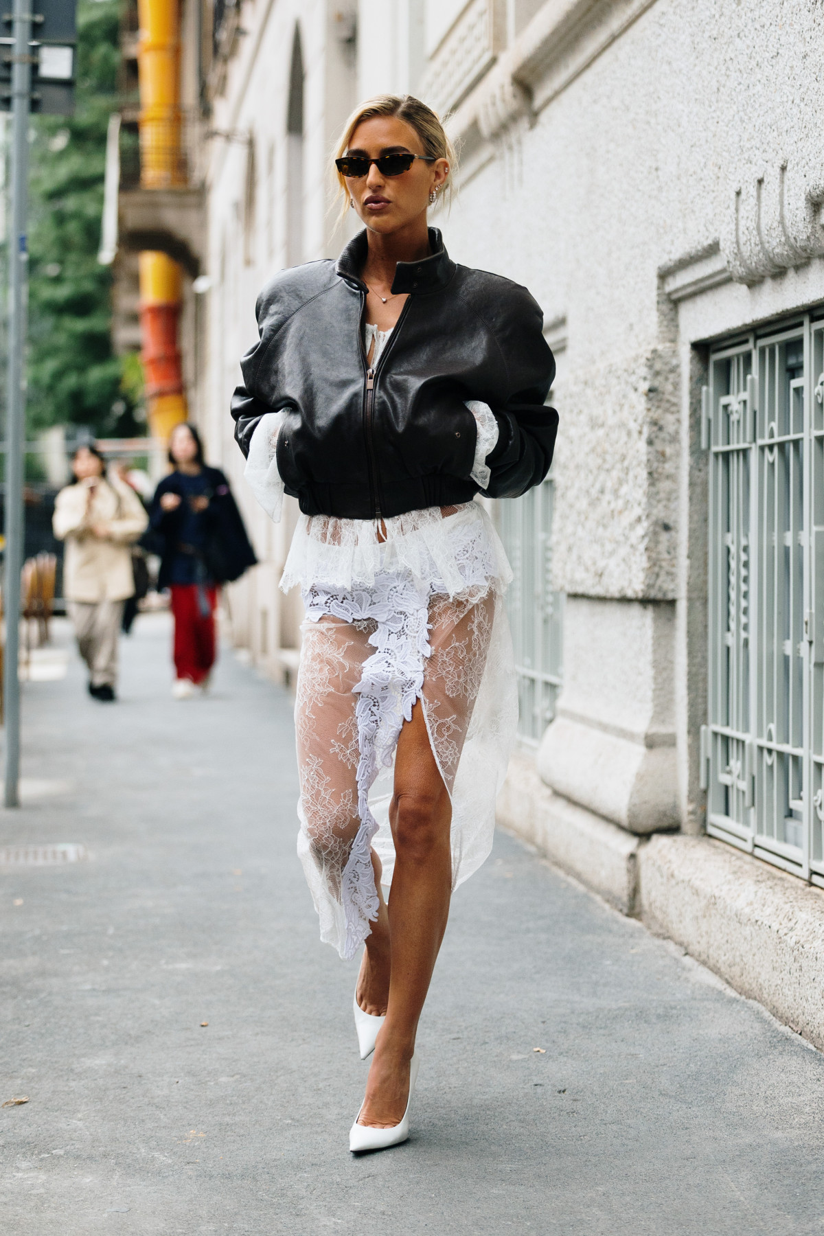 Модне взуття 90-х повертається в топи 2026 року.
0