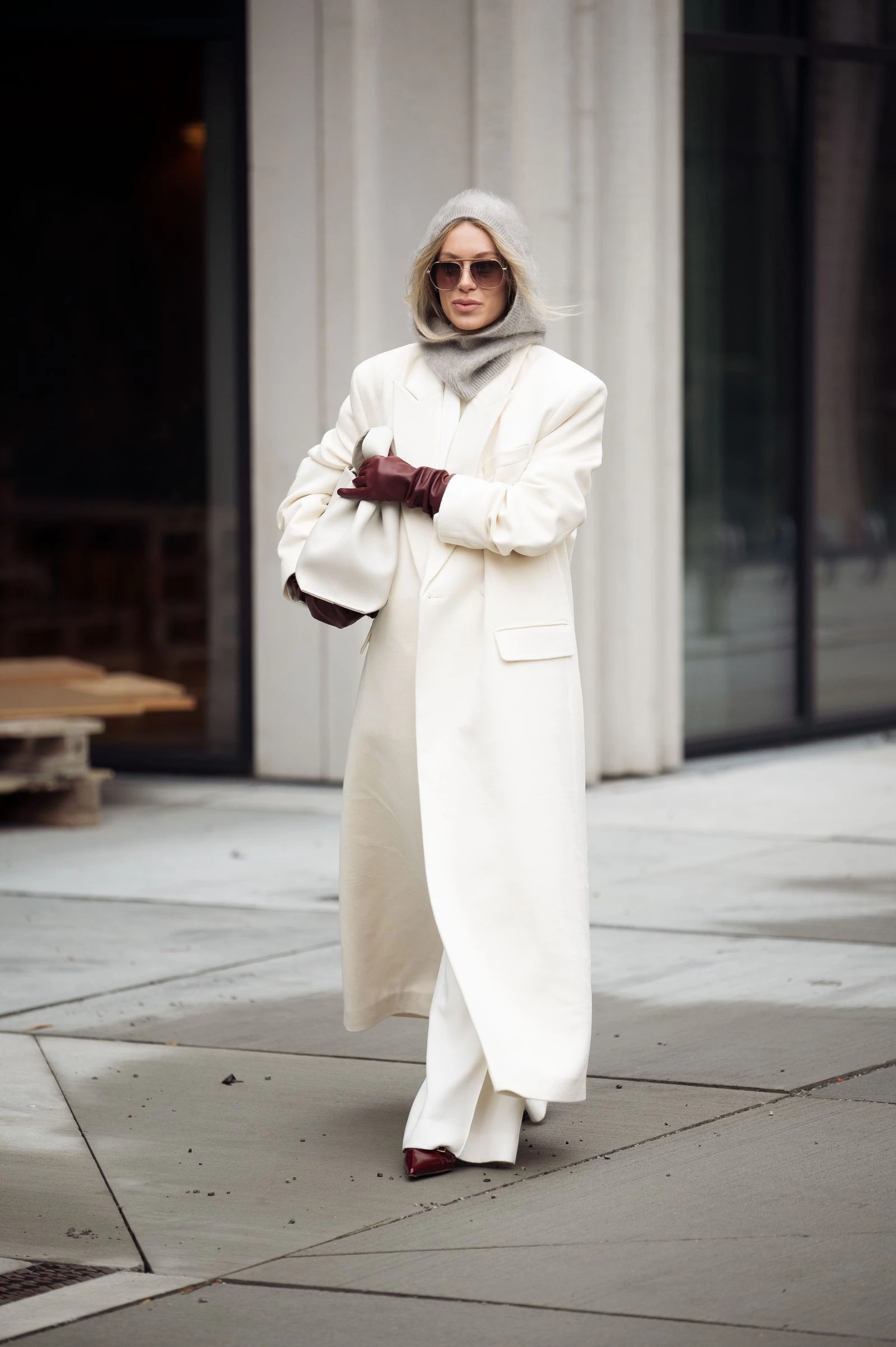 Зимовий хіт: капор – головний вибір модних інфлюенсерів
3