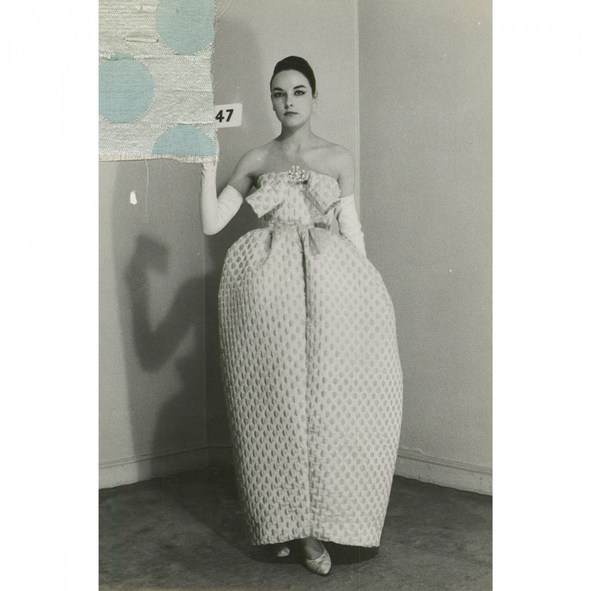 Крістобаль Баленсіага: Зміна обличчя високої моди геніальним дизайнером
19