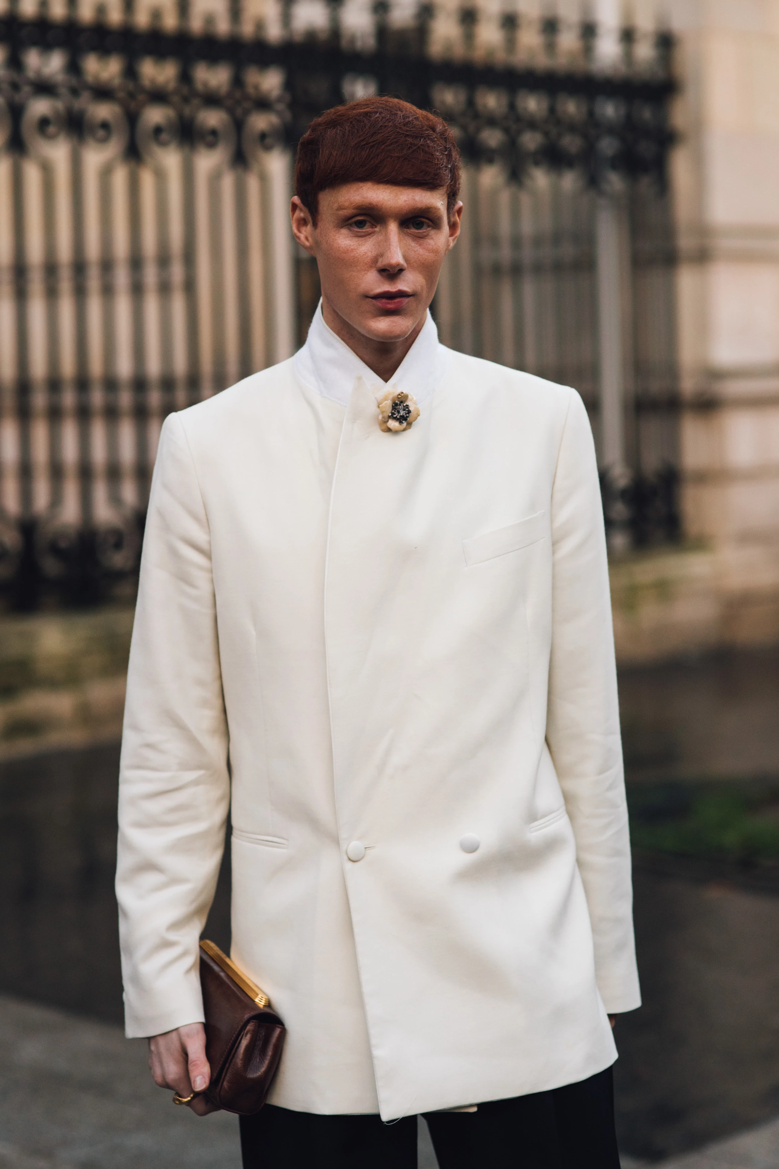 Вулична мода: стильні чоловічі образи з вулиць Парижа
16