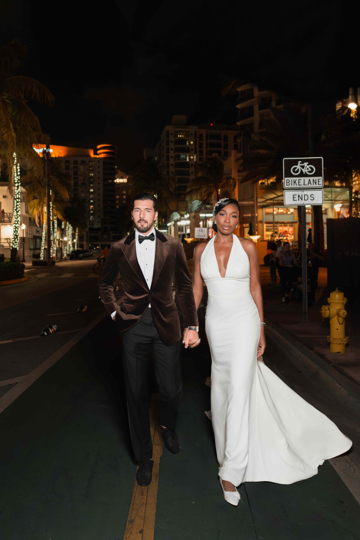 WONÁ Concept: весільне вбрання від українського бренду для Вінус Вільямс та її близьких, включно із Сереною.
3