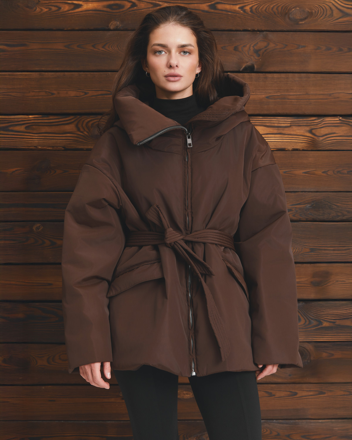 Актуальні зимові пуховики 2025–2026: тенденції, моделі та стильні образи
6