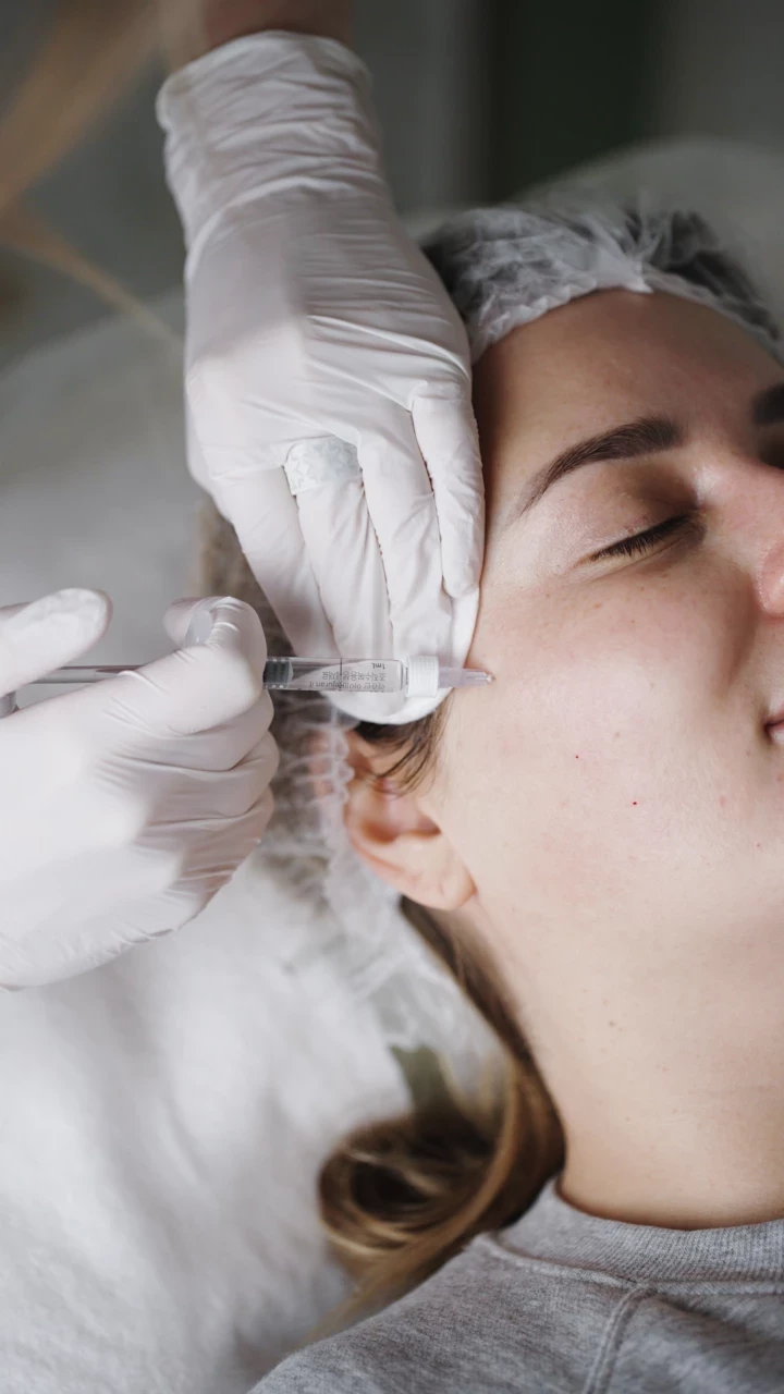 VOGUE UA: Завдання №5. Скласти річний план догляду за собою.
2