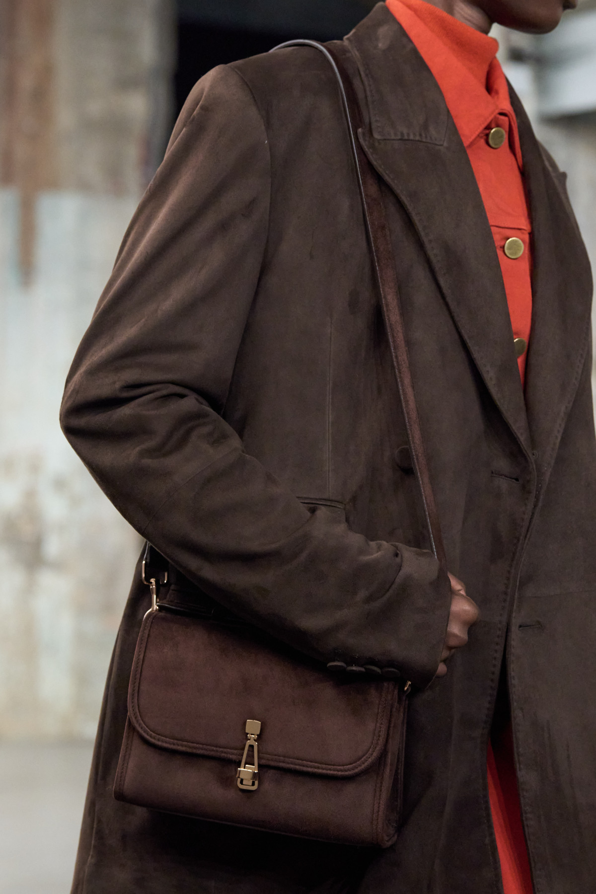 Наймодніші варіанти замість традиційної чорної сумки для поповнення гардеробу у 2026.
3