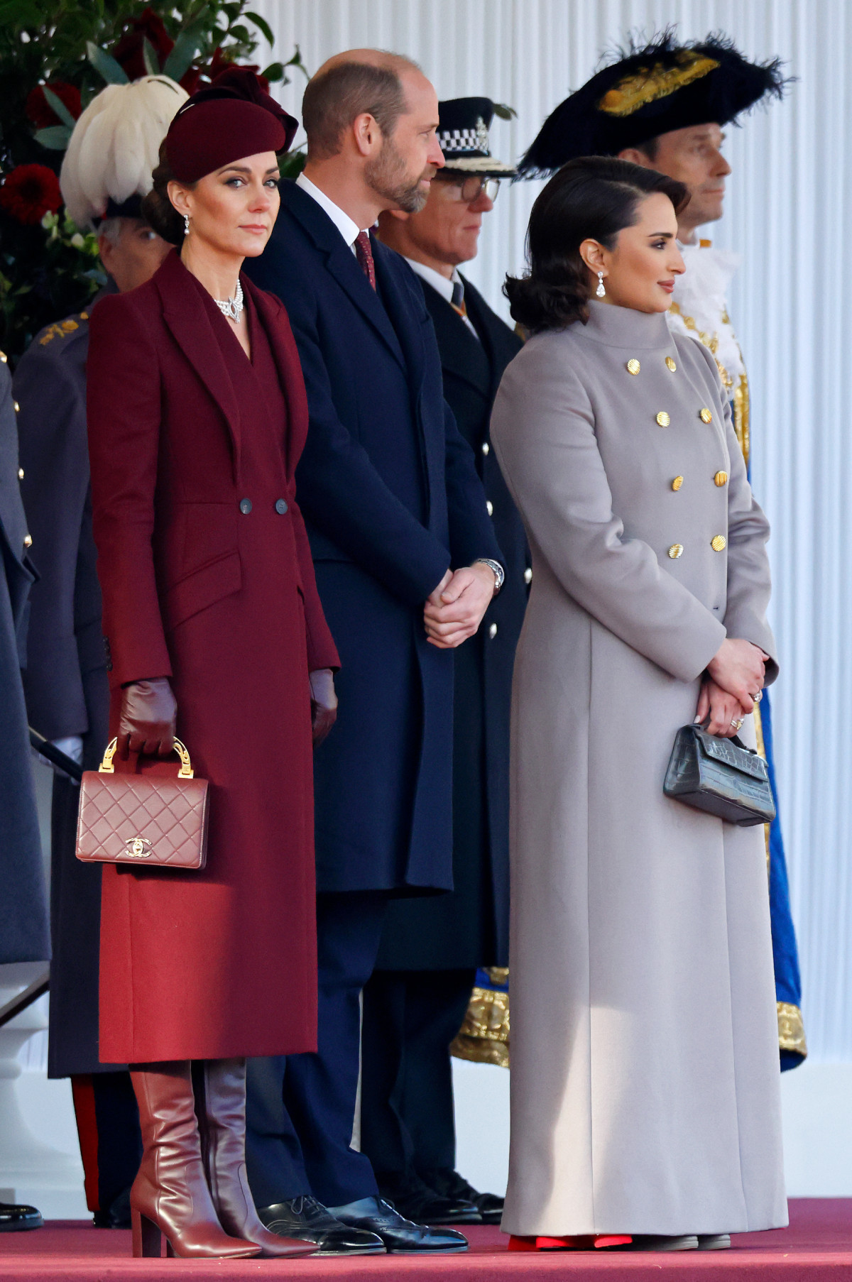 Пальто-сукня Кейт Міддлтон стане головним хітом моди до 2026 року.
0