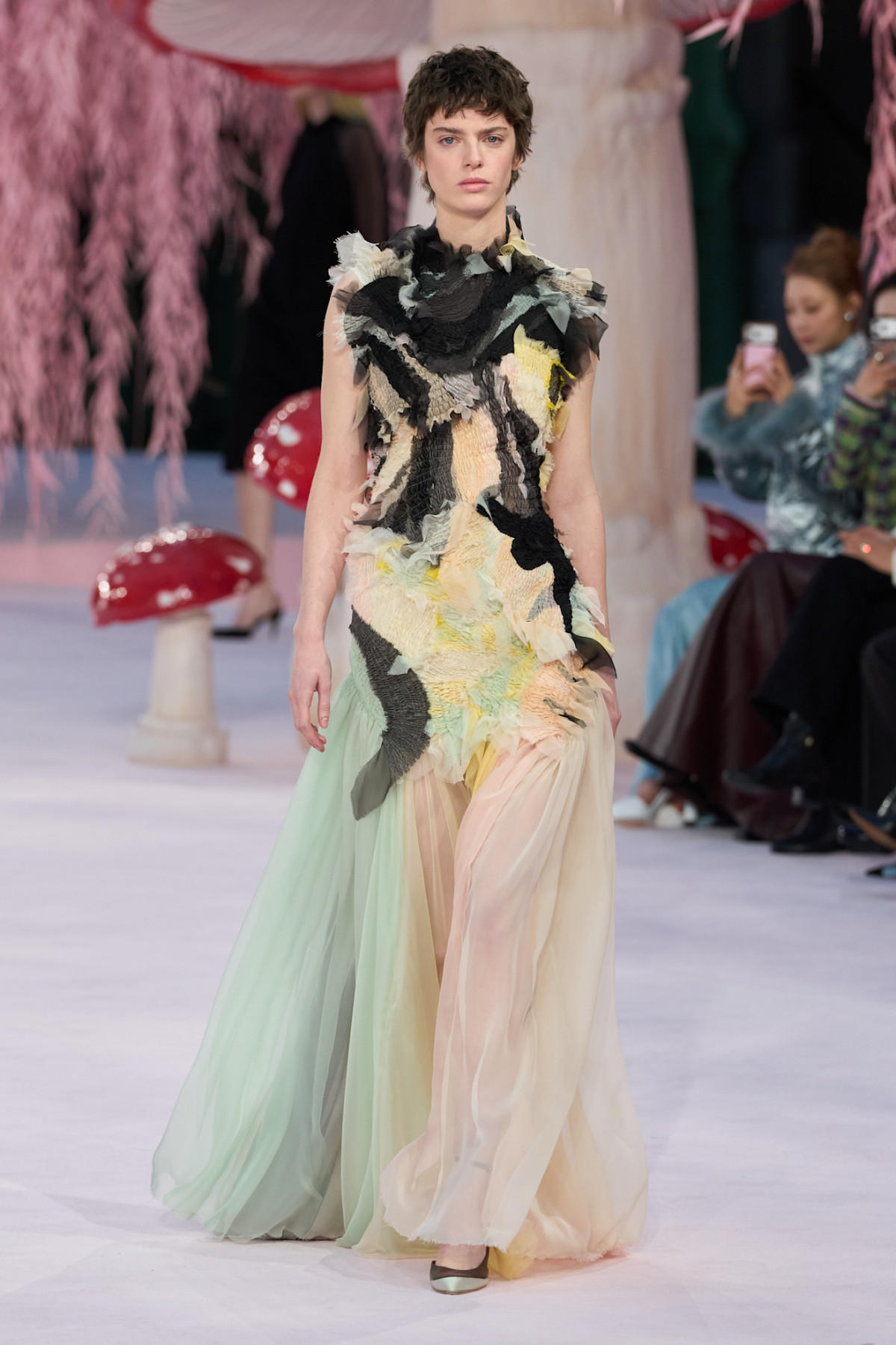 Chanel: перша колекція от кутюр від Матьє Блазі
22