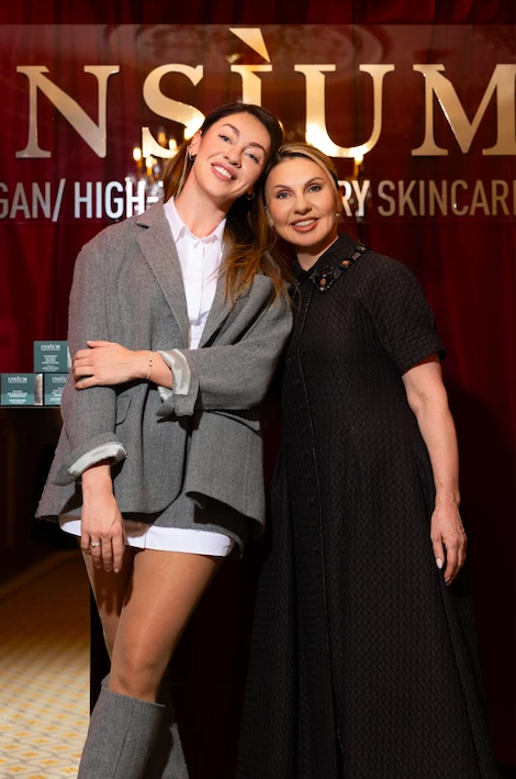 Київ: дебют італійської нейрокосметики INSÌUM
5