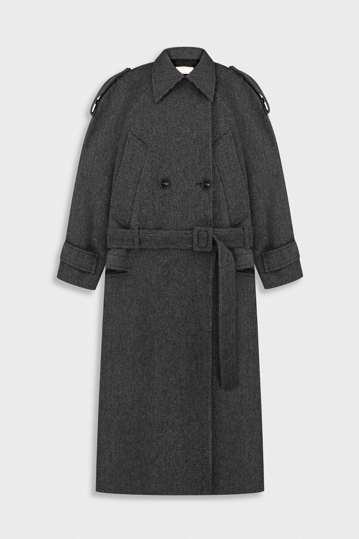 Зимові оверсайз пальта 2026: вибір від глобальних та вітчизняних марок
13