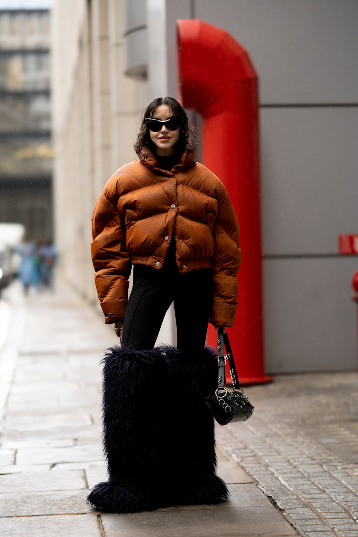 З чим комбінувати зимовий пуховик у 2026: наймодніші поєднання сезону
7