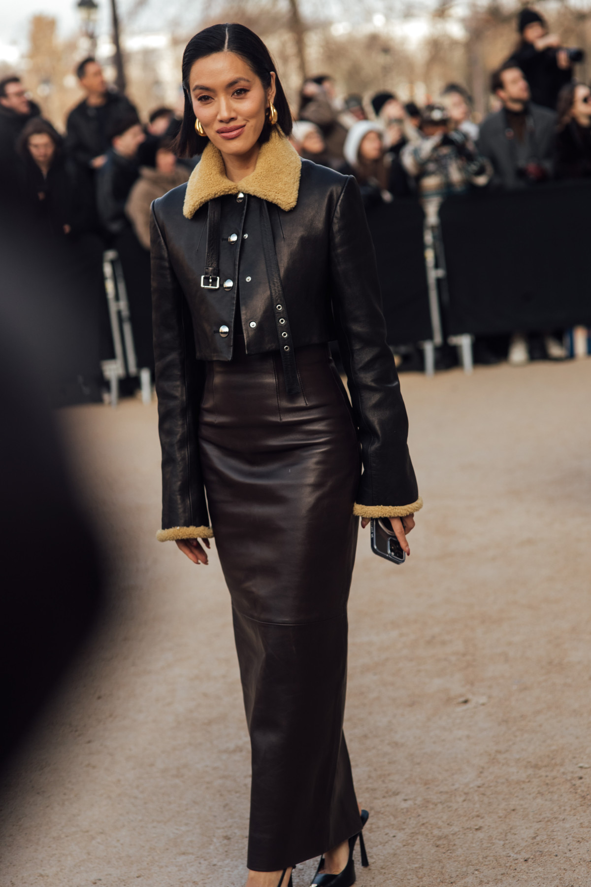 Модний стрітстайл цього сезону: образи гостей на Паризькому тижні моди.
25