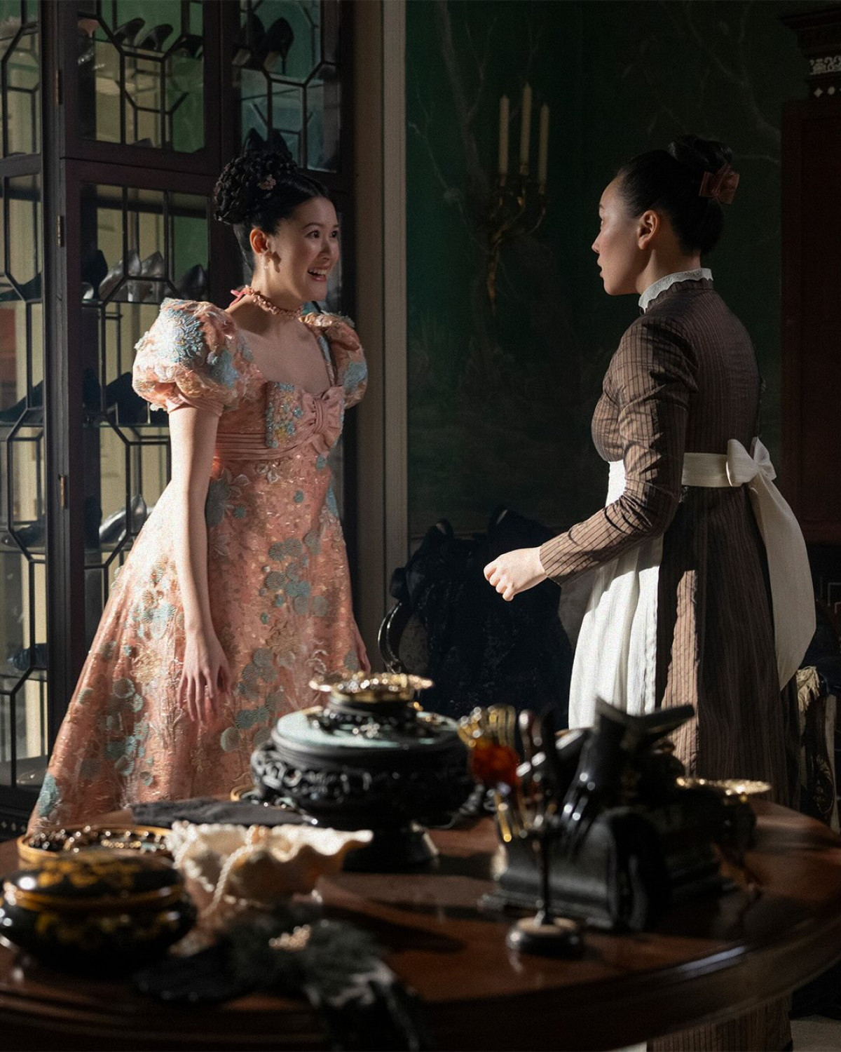 "Бріджертони" знову в ефірі: свіжі кадри з майбутнього четвертого сезону.
10