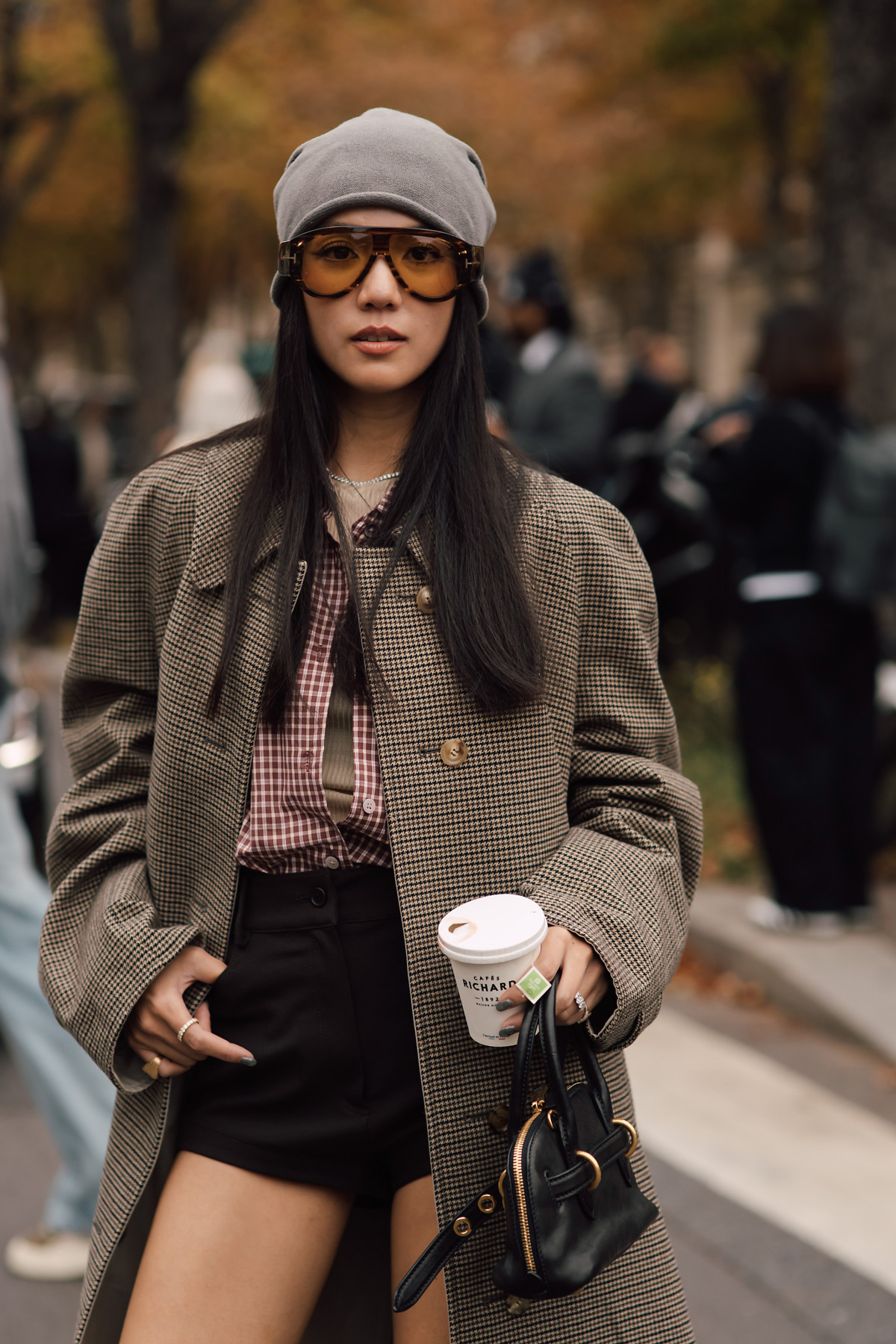 Теплі шапки, кепки та капелюхи: топ-30 зимових трендів головних уборів для стильних жінок
6