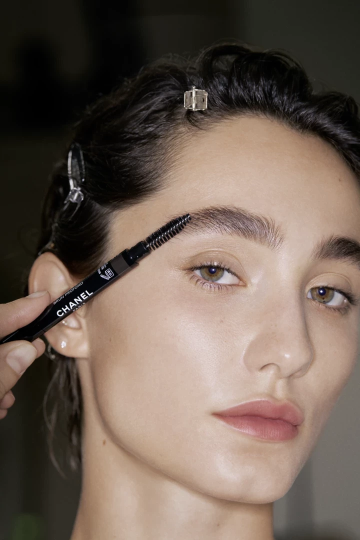 П'ять таємниць весняних луків Chanel
6