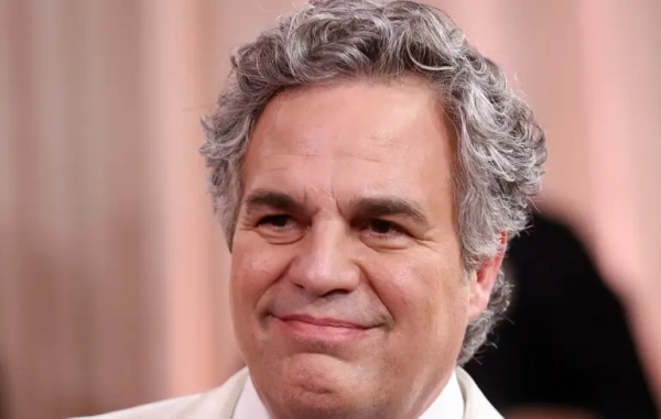 “Ми всі маємо великі проблеми”: Марк Руффало на “Золотому глобусі” назвав Трампа “найгіршою людиною”