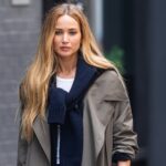 Дженніфер Лоуренс розкриває всі свої поради щодо стилю, щоб добре спілкуватися з Емі Полер