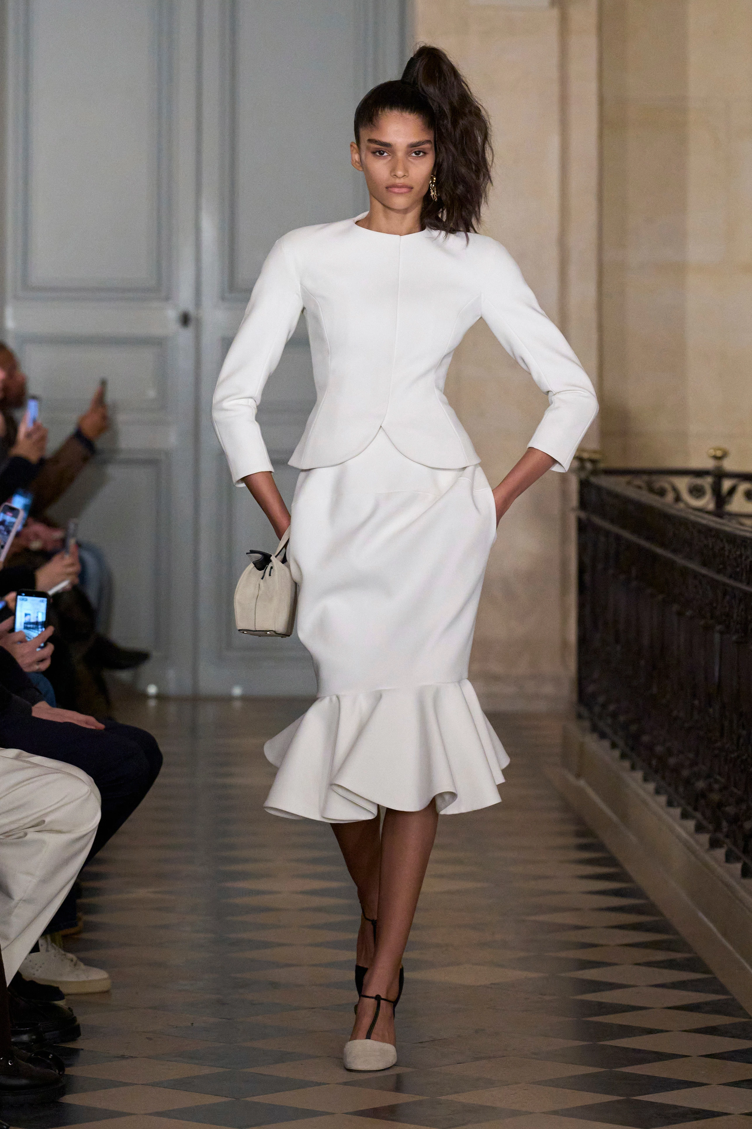 Le Palmier: дотепність, минуле та Пікассо у свіжій лінійці Jacquemus
0