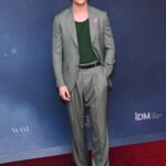 Хто такий хлопець зірки Бріджертона Ніколи Кофлан, Джейк Данн?