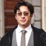 Поставте Хадсона Вільямса в кожен перший ряд