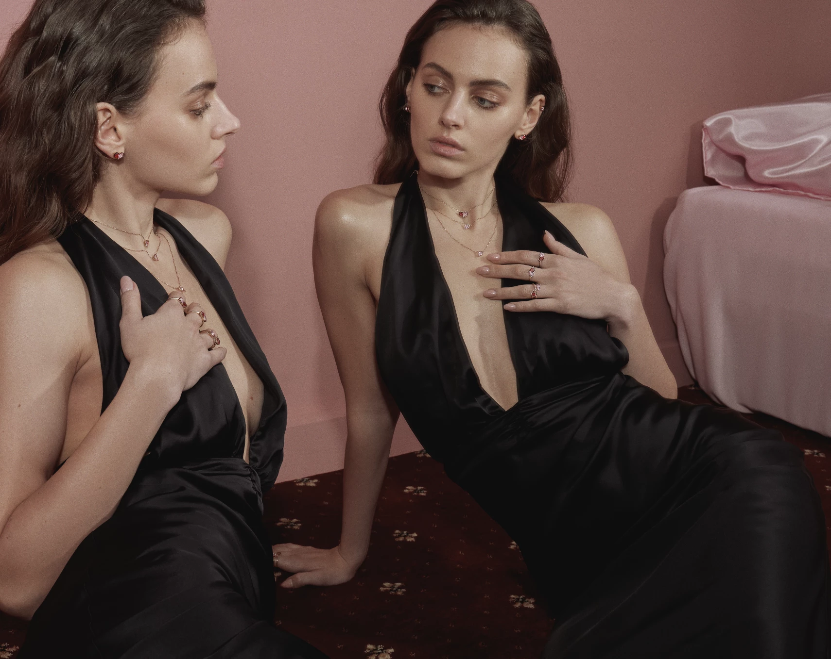 Кохання у блиску: SOVA презентує лінійку прикрас із синтетичними сапфірами
8