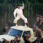 Bad Bunny: Стильний виступ у Zara на Суперкубку 2026