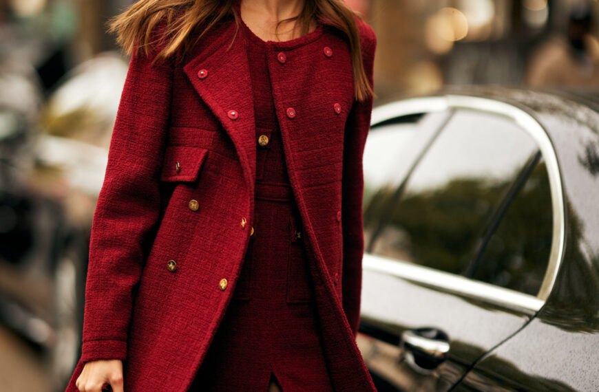 Червоний макіяж для незабутнього Дня Валентина