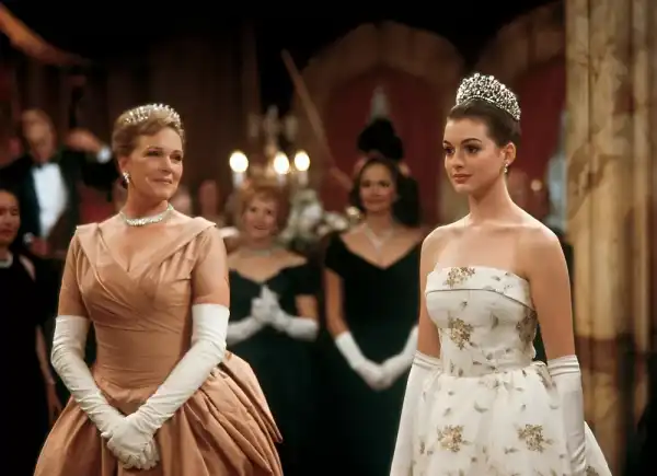 Їм не потрібні лицарі: топ сильних принцес кінематографа, які вміють постояти за…