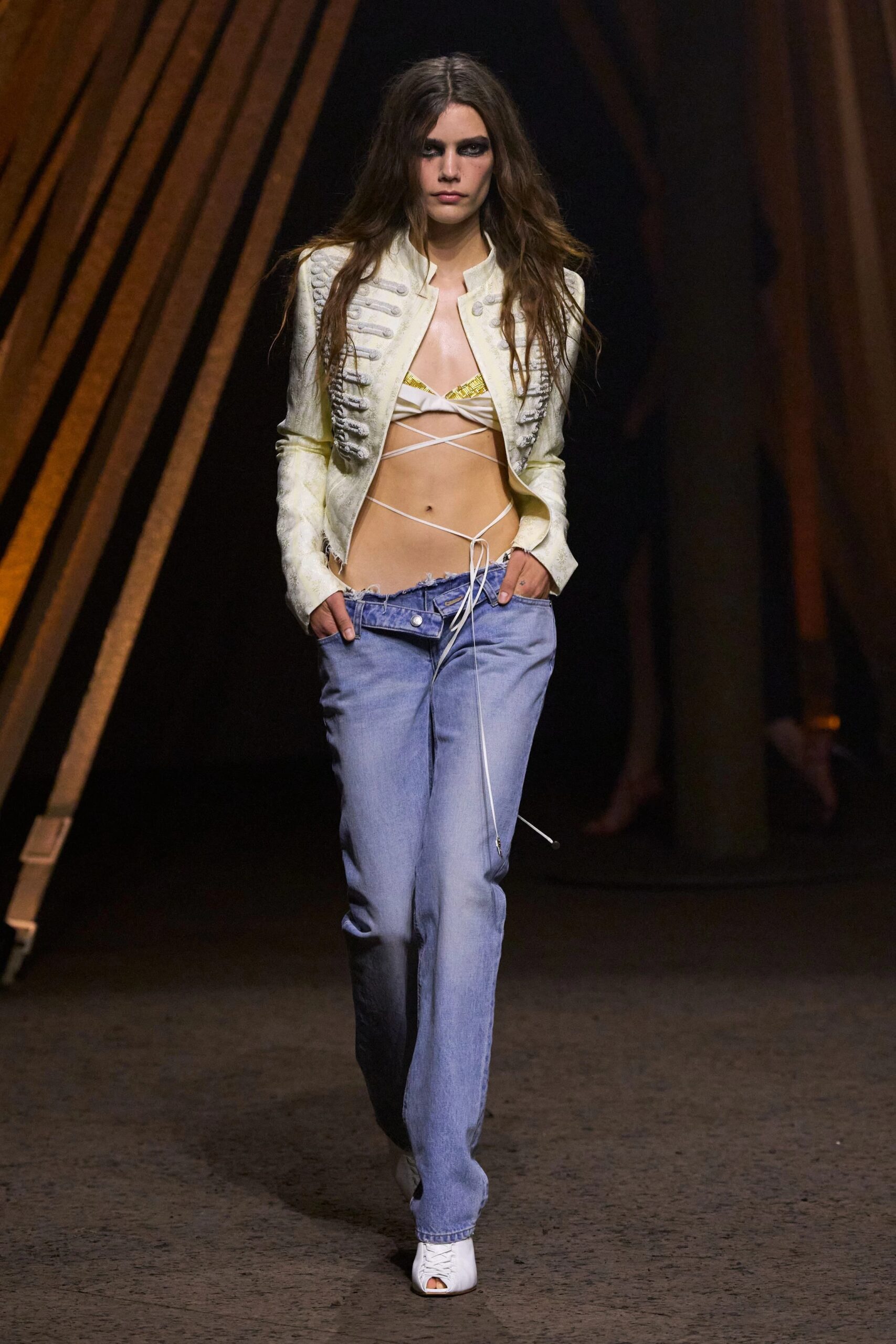 П’ять джинсових must-have у гардеробі.