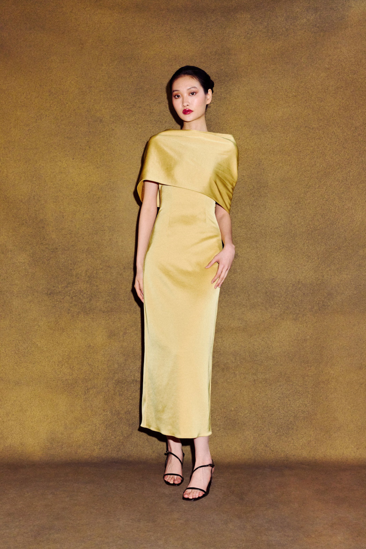 6 лайфхаків від нью-йоркських стилістів для миттєвого апгрейду вашого одягу.
10