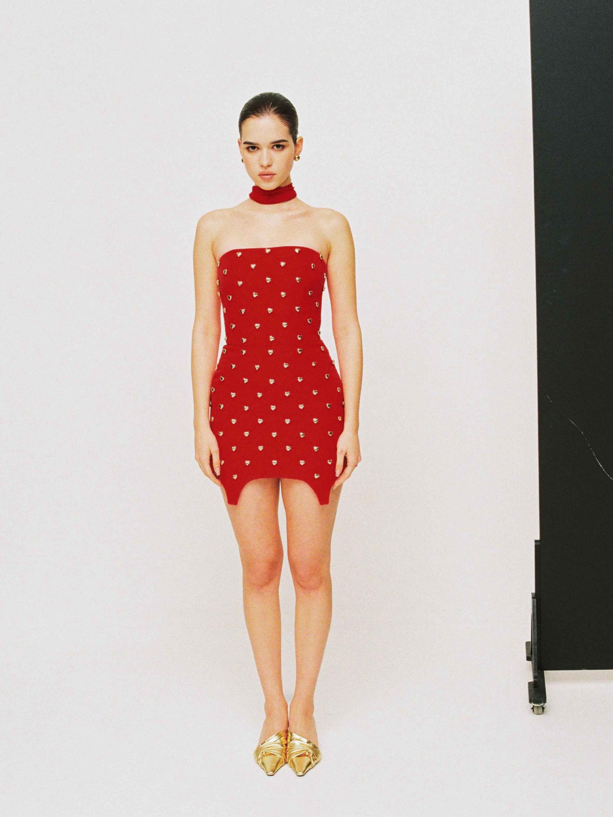 Трендовий порадник: створюємо елегантний лук до Дня закоханих — 2026
1