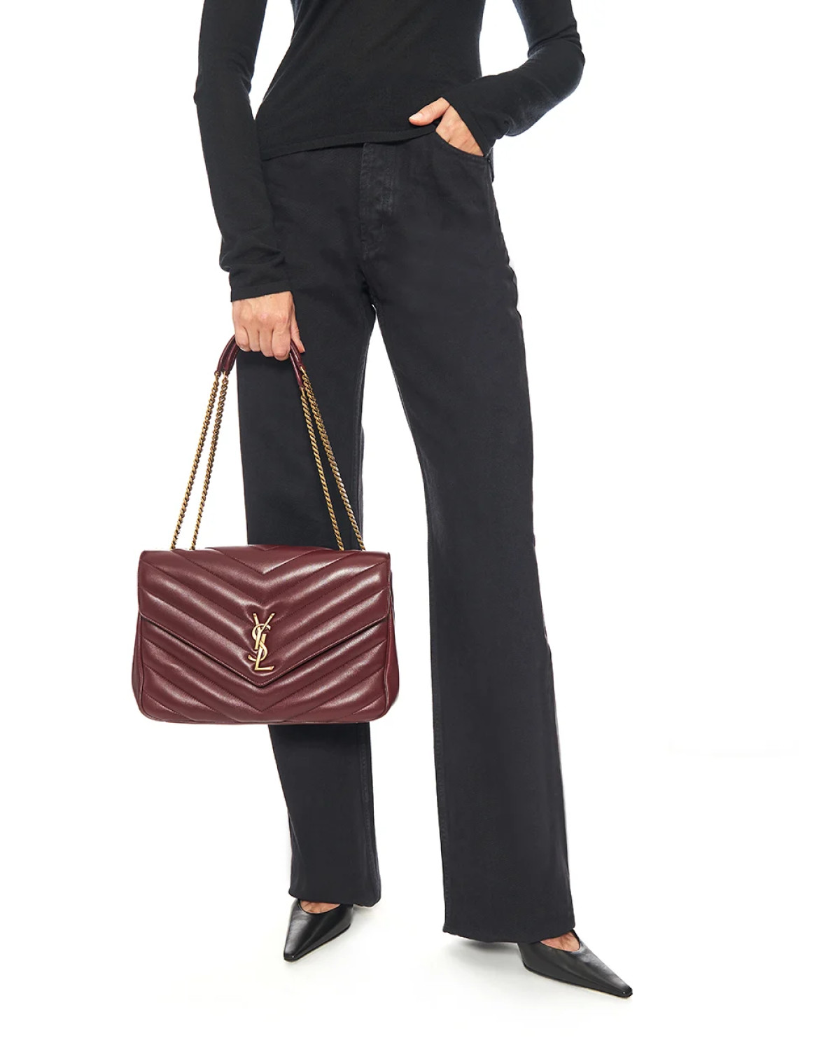 Трендовий порадник: створюємо елегантний лук до Дня закоханих — 2026
16