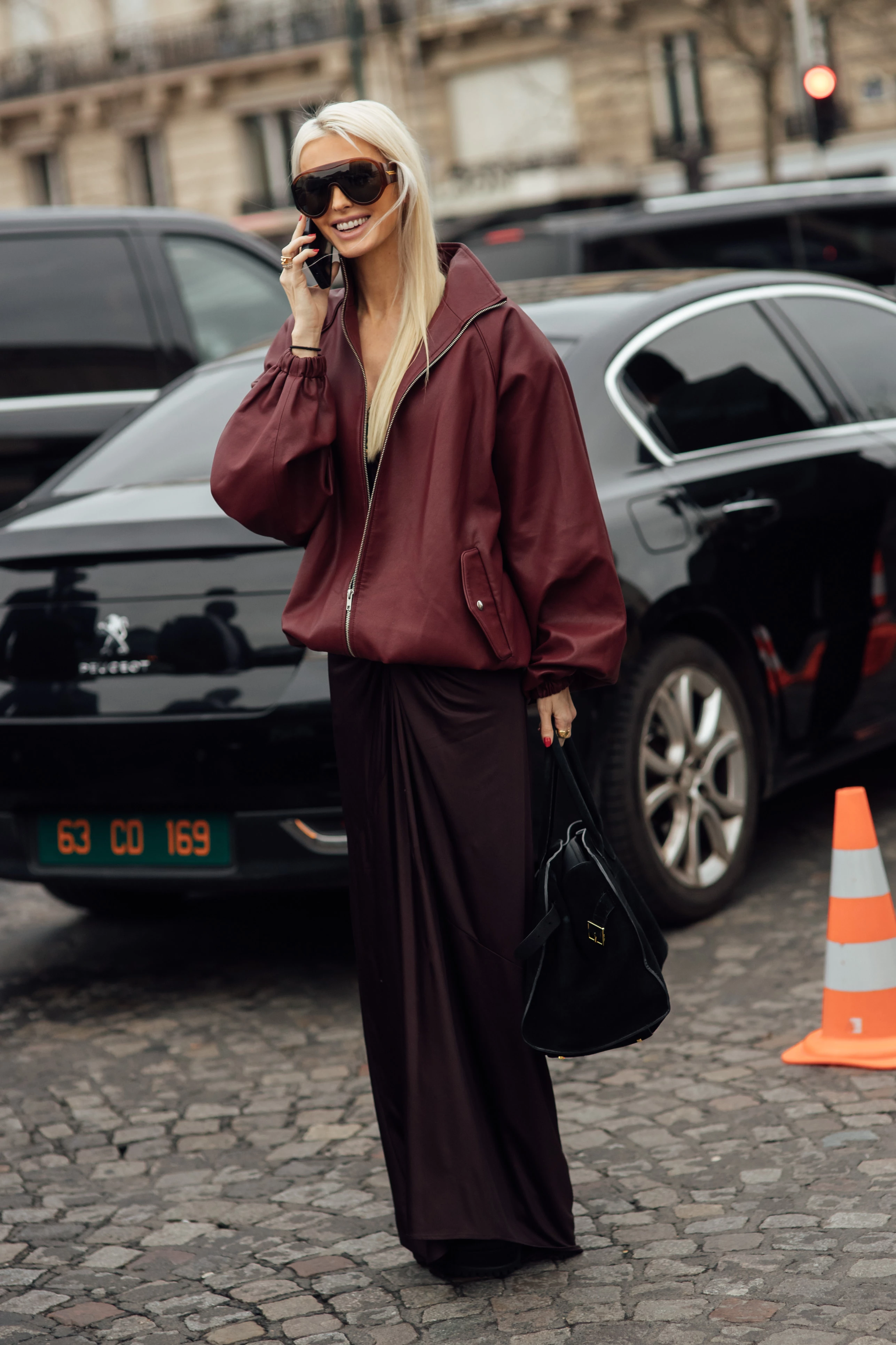 Вуличний стиль: образи від відвідувачів Паризького тижня моди
18