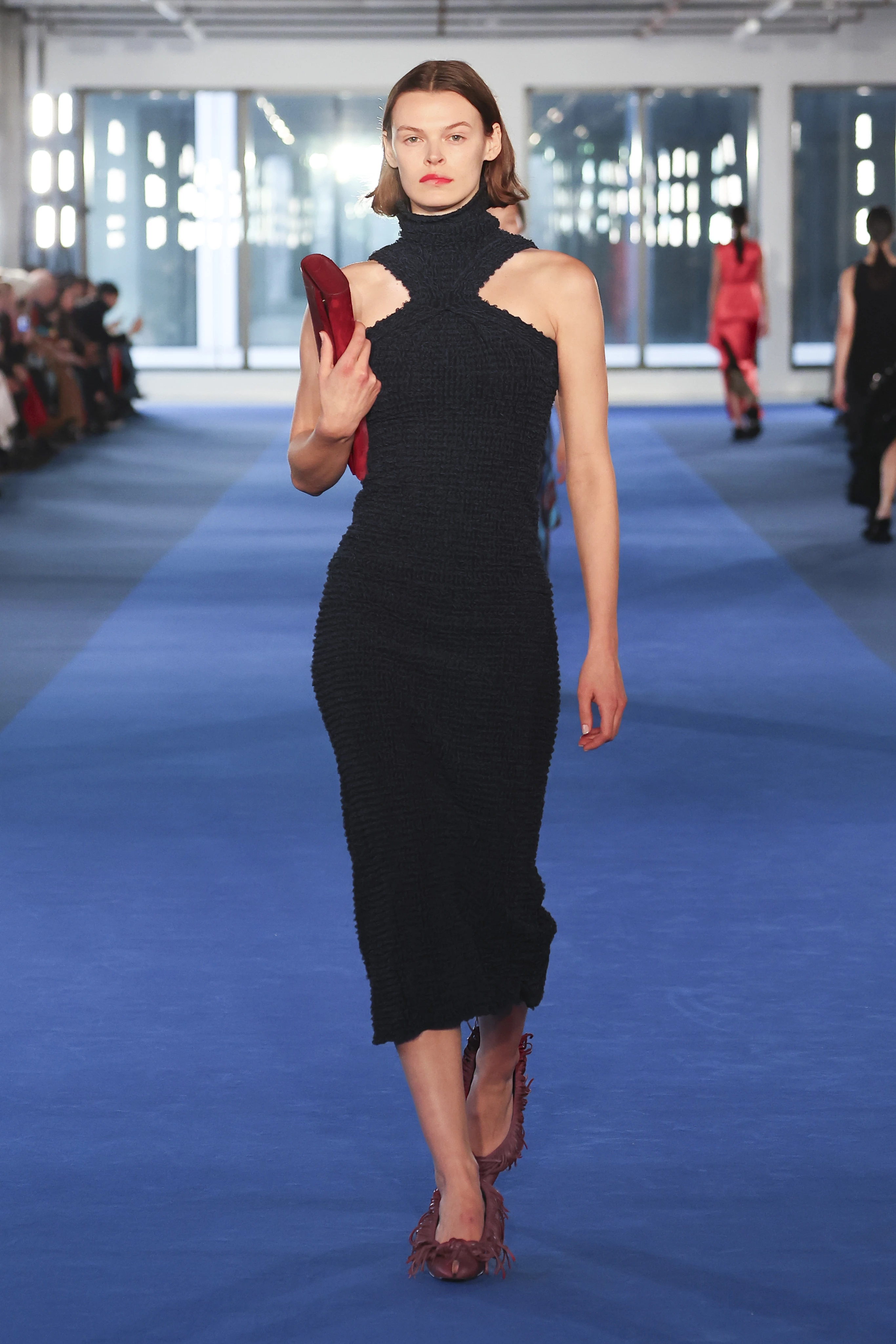 Свіжий погляд: перша збірка Рейчел Скотт для Proenza Schouler осінь-зима 2026/2027
15