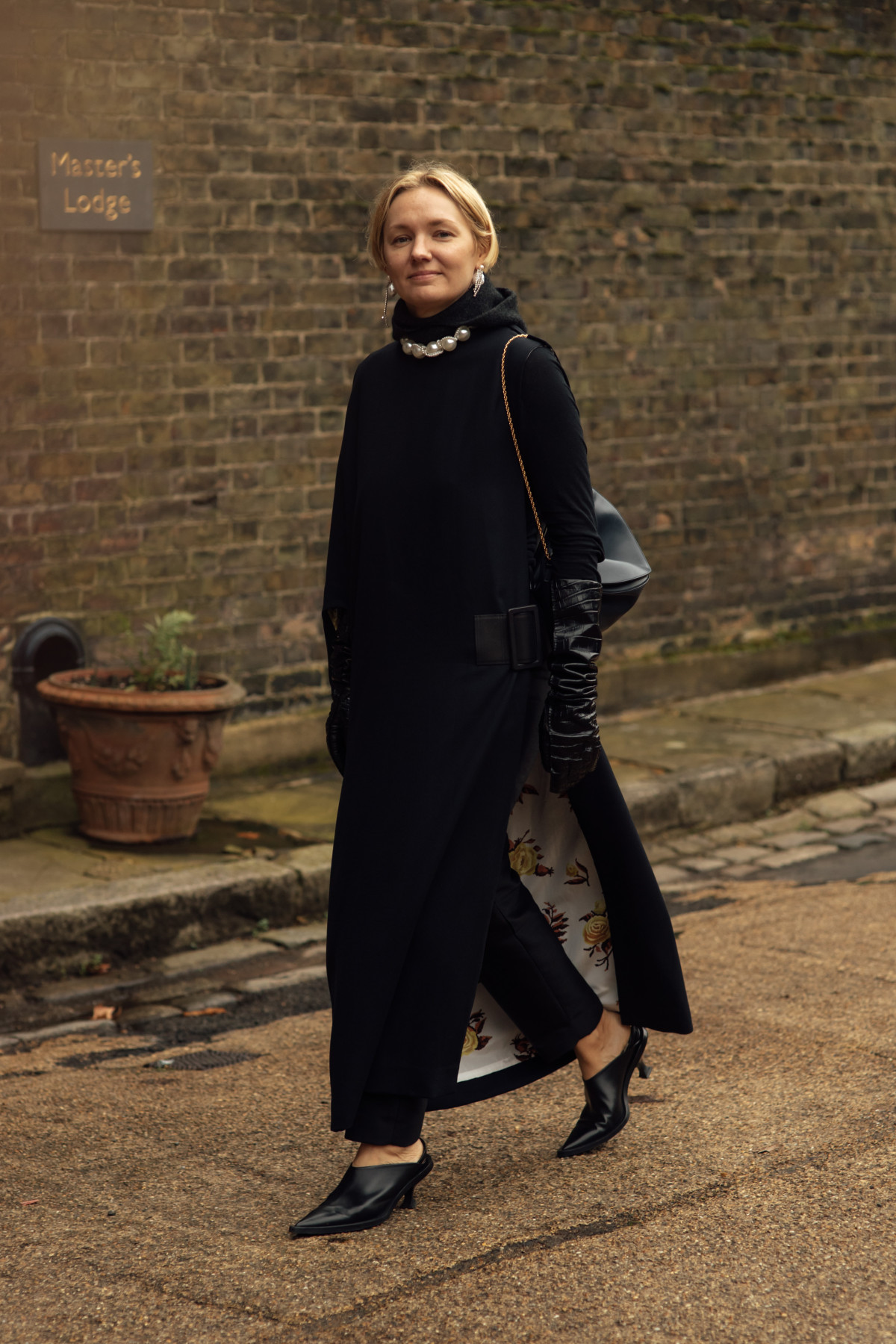 Вулична мода: ці 35 луків з Лондонського тижня моди обговорюють зараз всі.
12