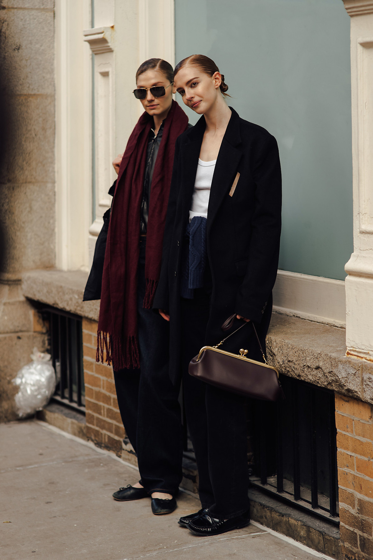 Актуальні сумки на Тижні моди в Нью-Йорку: вибір стильних жінок
3