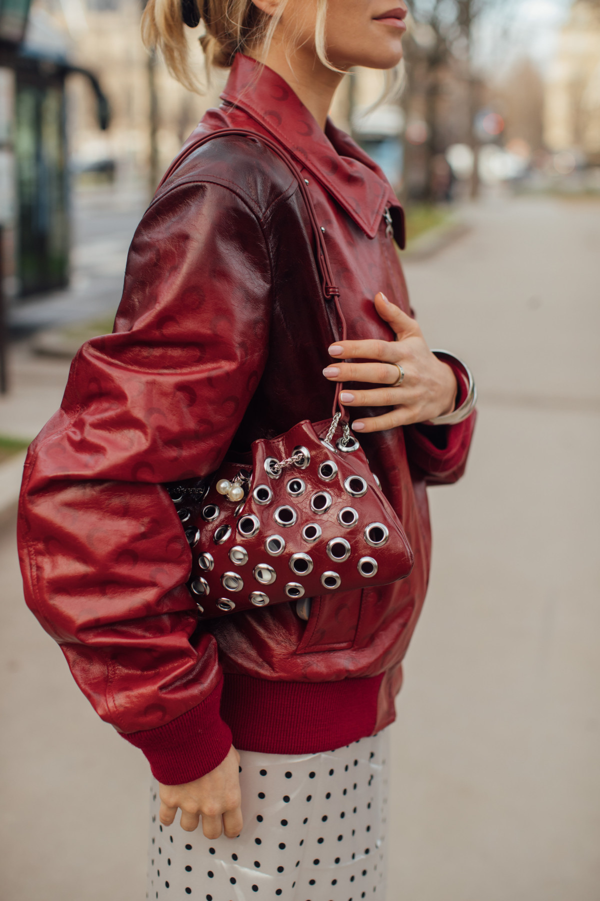 Червоний макіяж для незабутнього Дня Валентина
12