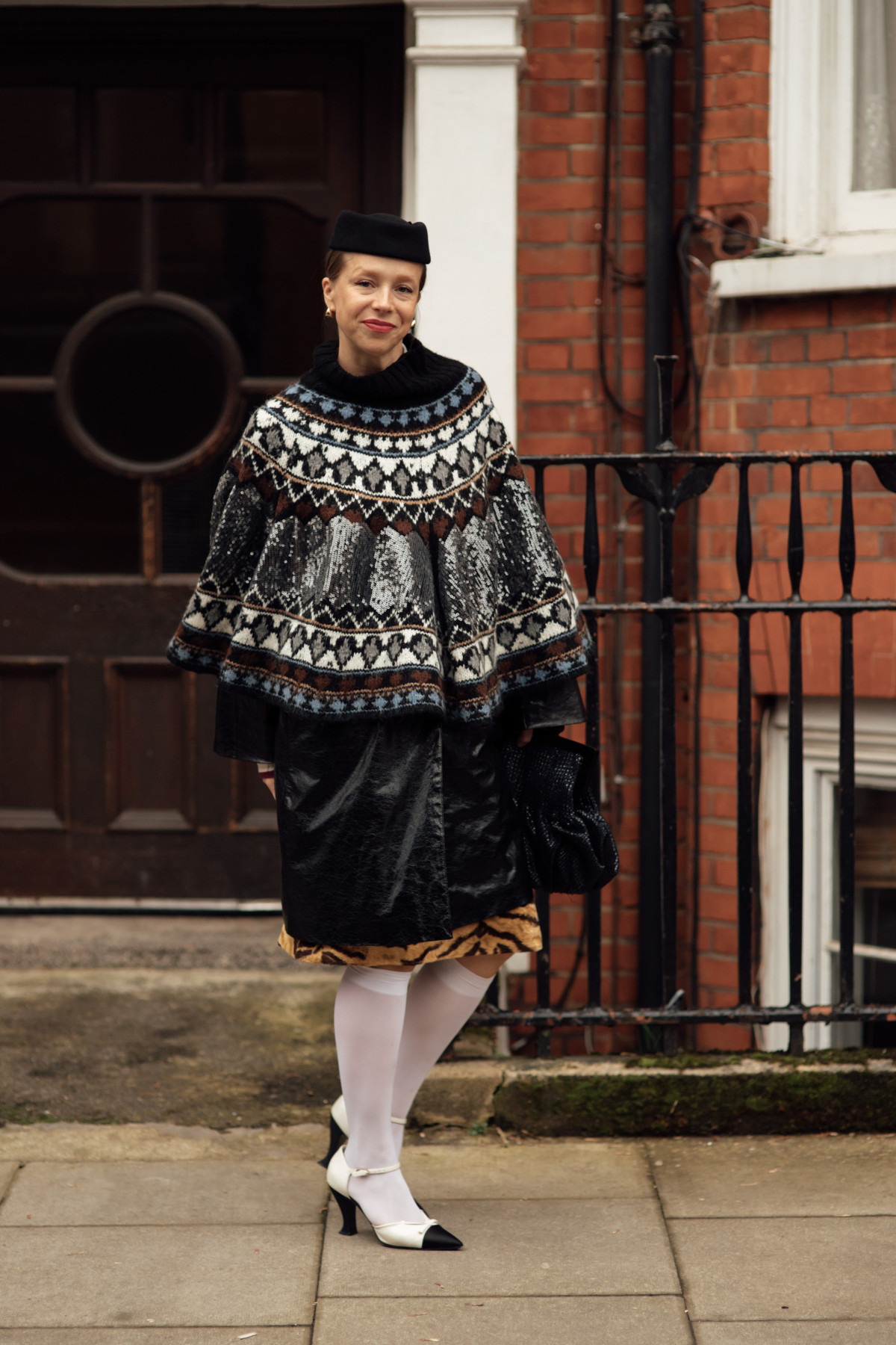 Вулична мода: ці 35 луків з Лондонського тижня моди обговорюють зараз всі.
4