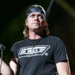 Як помер Бред Арнольд? 3 двері вниз по дому. Тип раку співака та причина смерті.