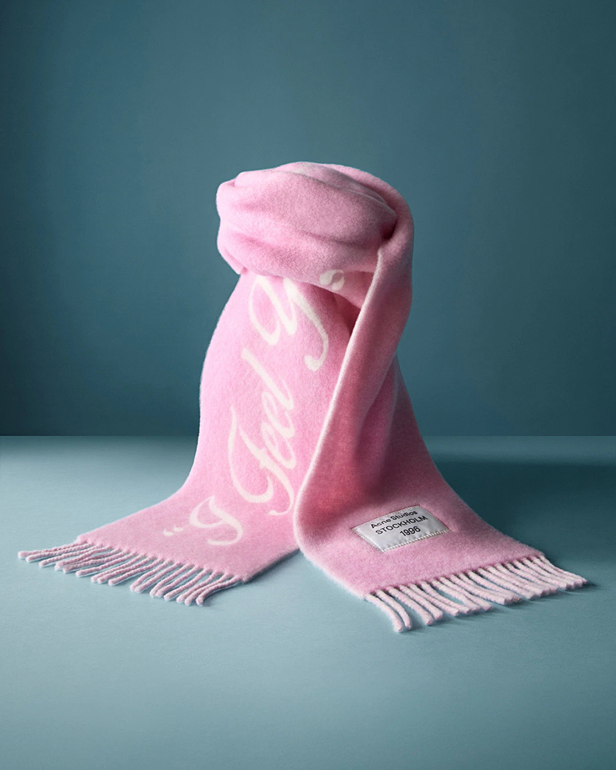 Який відтінок обрати на День закоханих: багряний чи рум’яний?
7